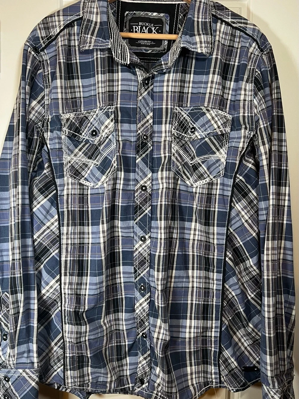 Men’s Buckle Black Blue Plaid Button-Down Shirt Large